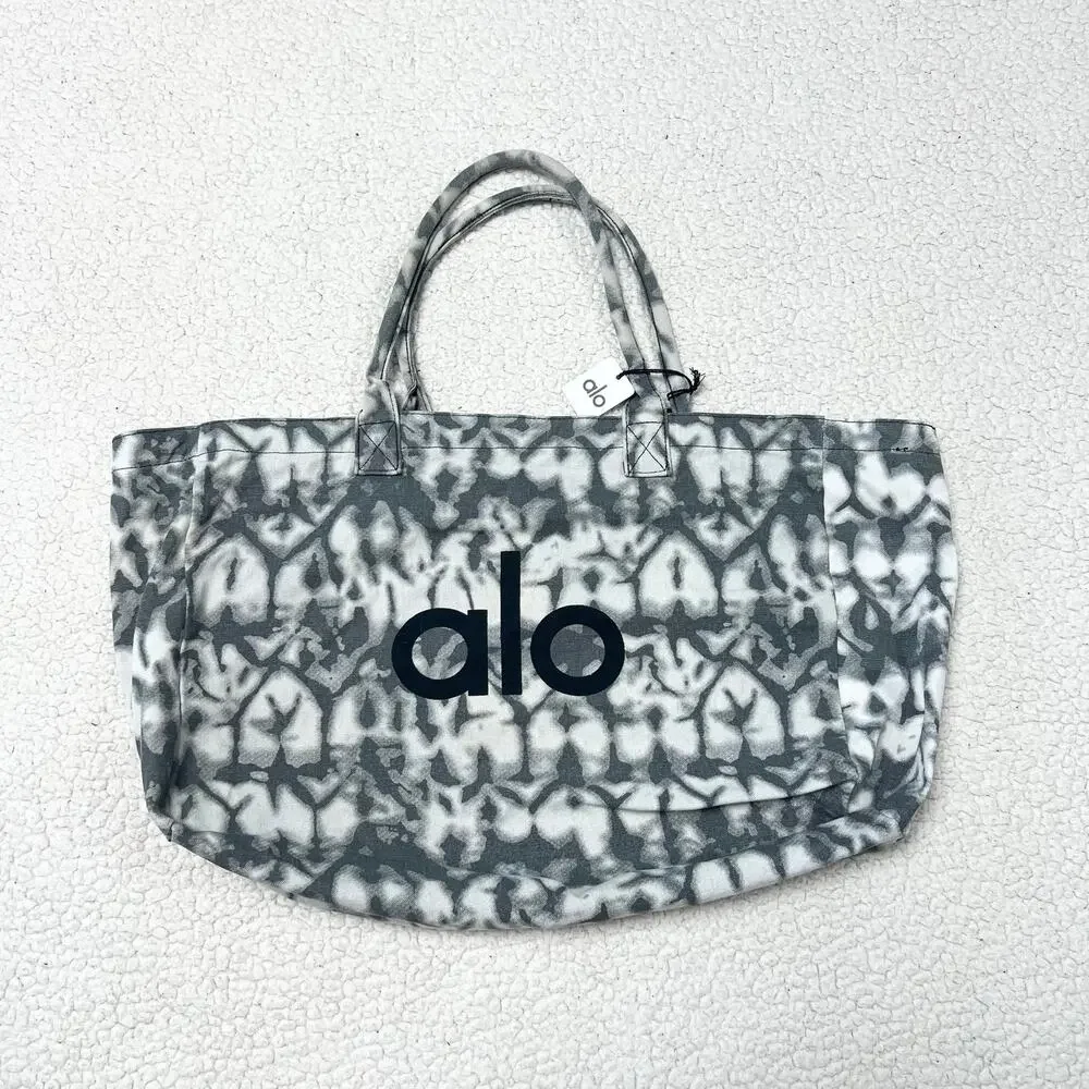ALO Yoga *freebie purchase
